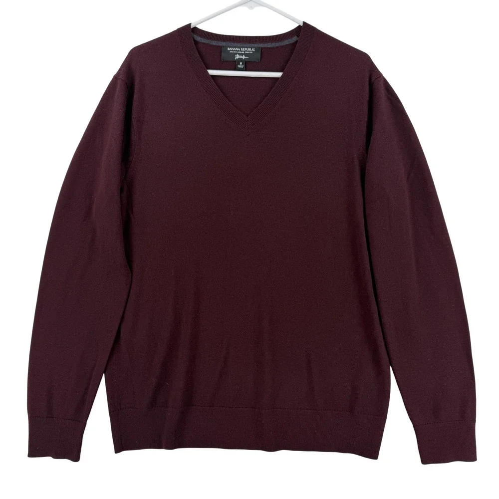 Banana Republic Baruffa Sweater Mens Medium Red Merino Wool V Neck Knit Pullover
